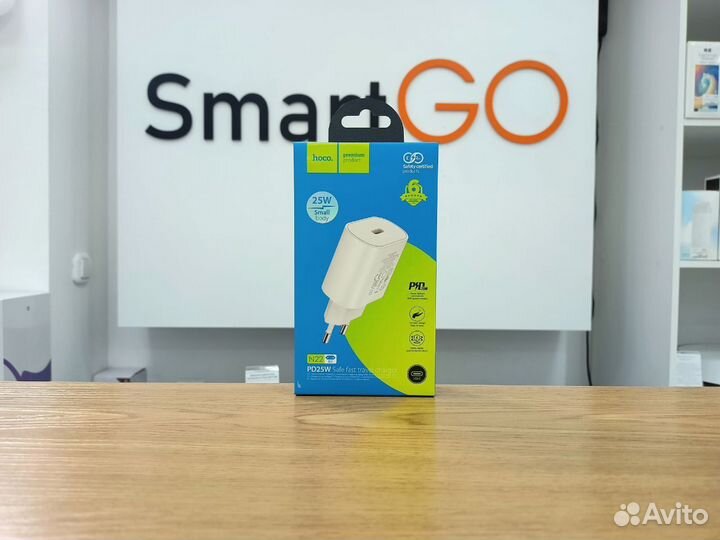 Сетевая зарядка Type-C Hoco N22 Jetta (QC3.0/PD 25