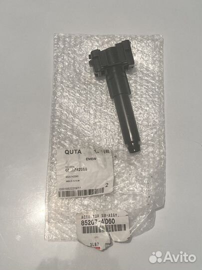 Форсунка омывателя фар toyota rav 4