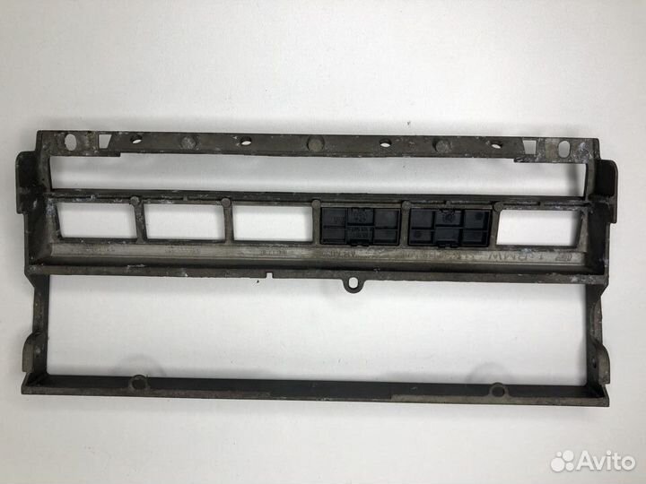 Рамка магнитолы, блока климата BMW e39