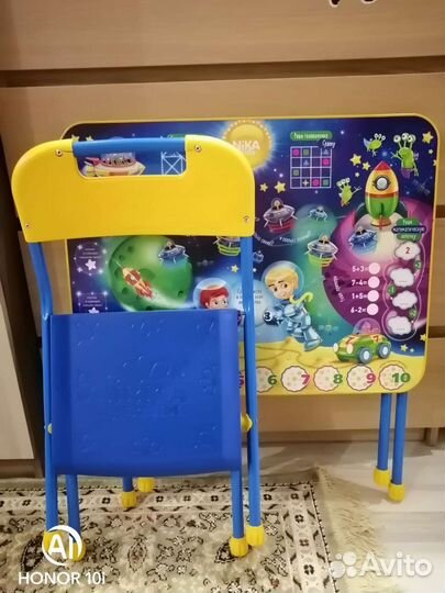 Детский столик и стульчик