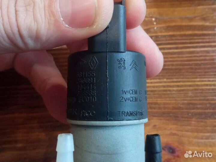 Моторчик (насос) омывателя стекла Dacia Logan I