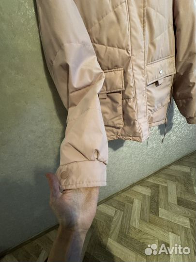 Розовая куртка S М