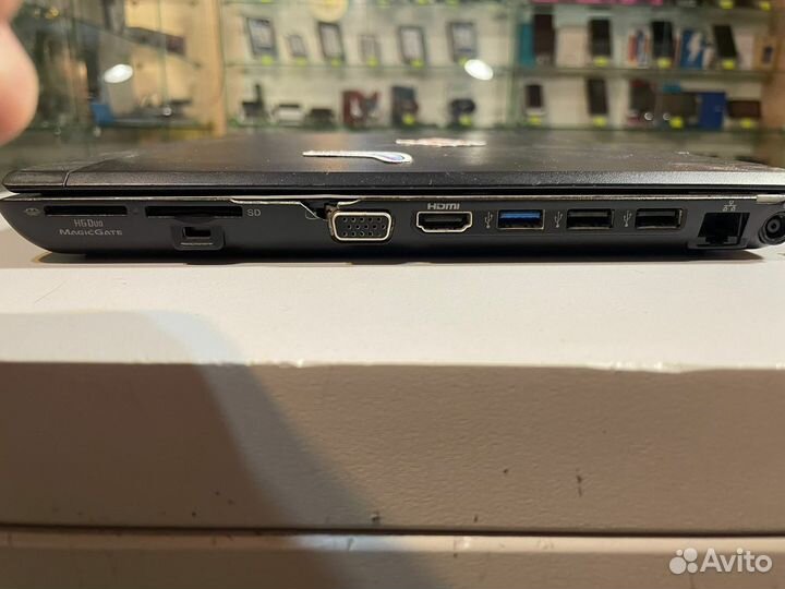 Sony vaio pcg-41214V