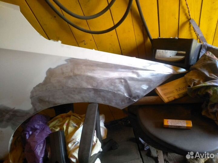 Крыло на шкоду рапид