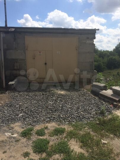 Гараж, > 30 м²