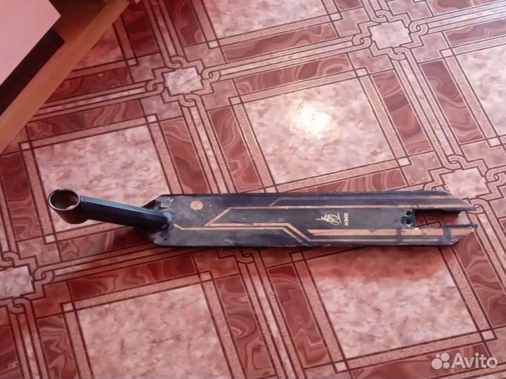 Трюковой самокат по запчастям