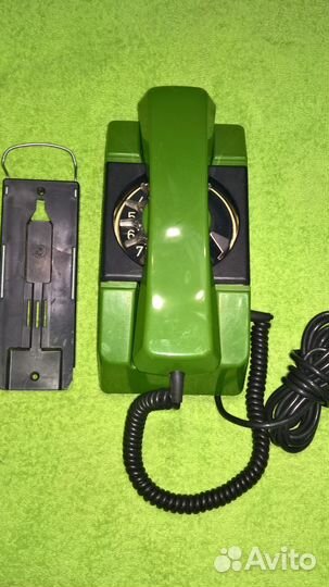 Телефонные аппараты разные