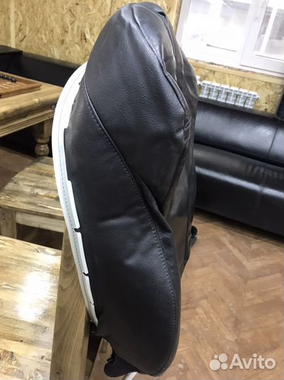 Кожанный чехол на спинку сиденья