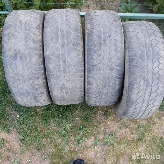 Cooper Discoverer M+S 235/65 R17