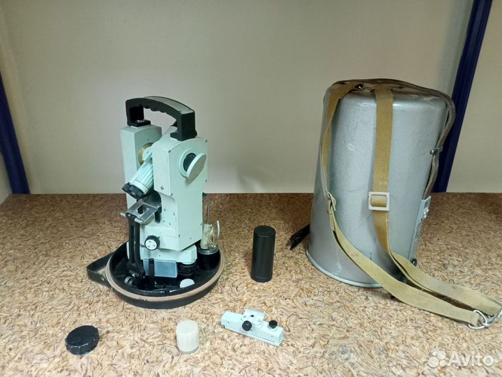 Теодолит 2т5к