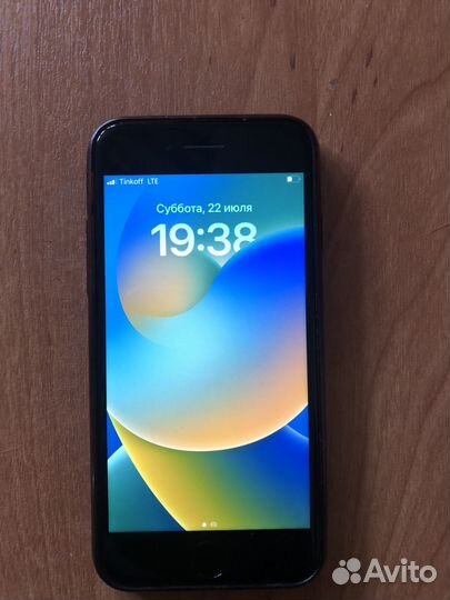 iPhone 8 64 гб