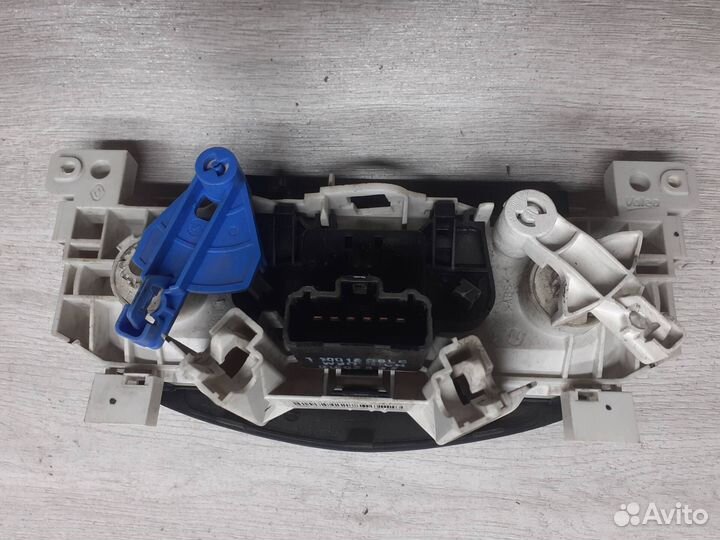 Блок управления печкой Renault