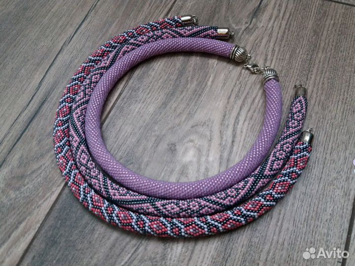 Колье жгут из бисера Сиреневый