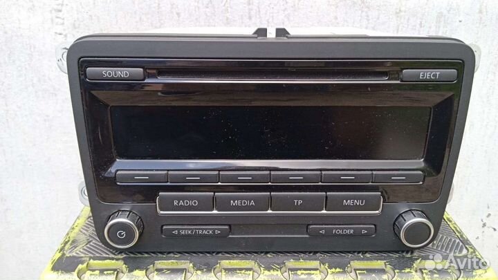 Магнитола штатная на Volkswagen Tiguan