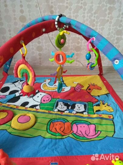 Развивающий коврик + игрушки
