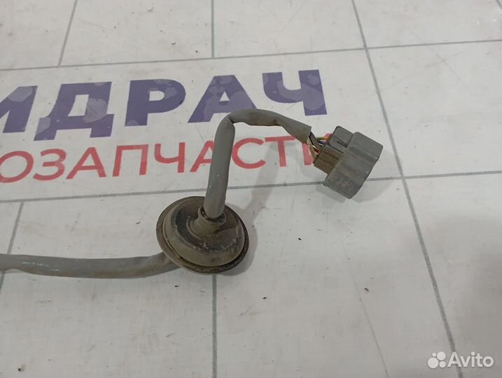 Кнопка открывания багажника Toyota Land Cruiser Prado (J150) 84905-60010