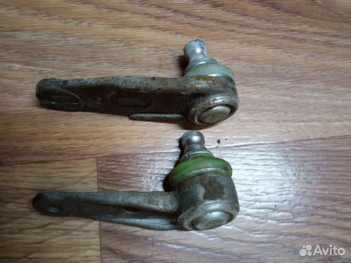 Шаровые опоры audi 80