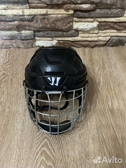 Шлем хоккейный