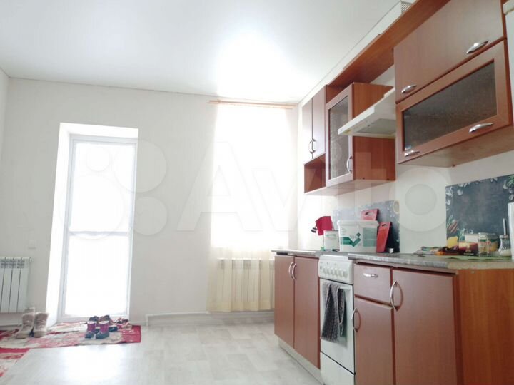 2-к. квартира, 64 м², 1/2 эт.