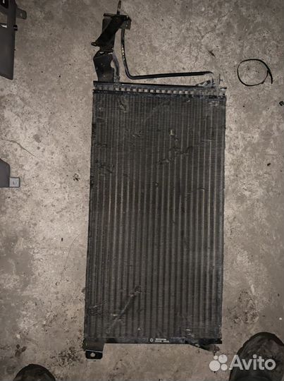 Chrysler voyager 2 91-95 V2,5TD радиатор кондицион