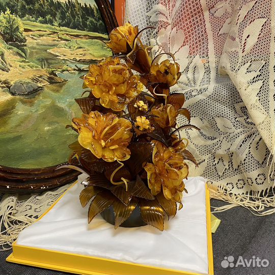 Букет из натурального янтаря