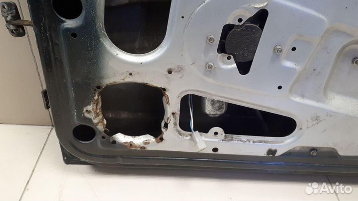 Дверь передняя правая LADA 2114