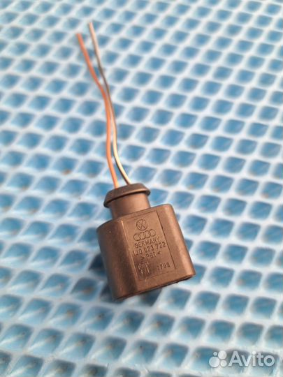 Разъем vag 1J0973722