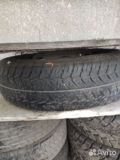 Продам шины 185х75r16c