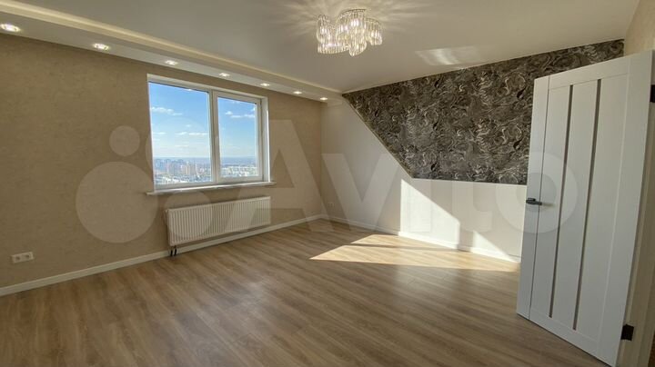 2-к. квартира, 71,3 м², 21/24 эт.