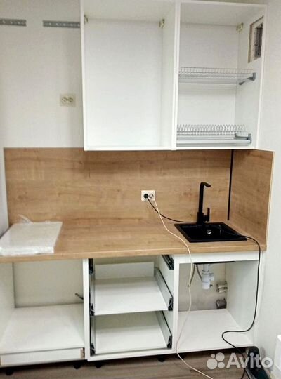 Кухня современная на заказ. Доставка и сборка