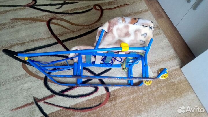 Санки на колесиках