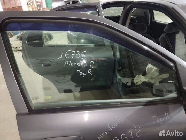 Стекло двери переднее правое Ford Mondeo 2 лифтбек