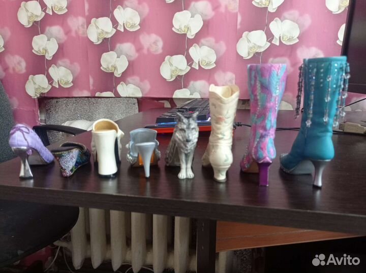 Фигурки статуэтки разные