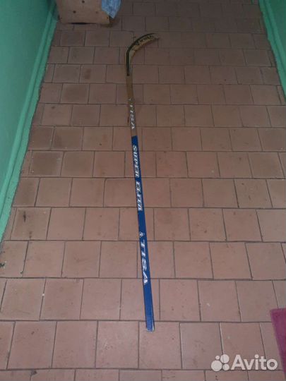 Клюшка хоккейная деревянная