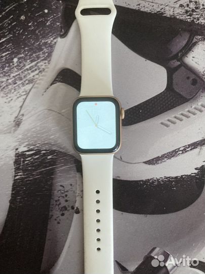Часы apple watch 4 40 mm