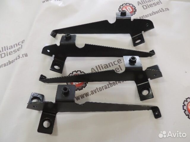 Монтажный комплект для солнцезащитного козырька Vo