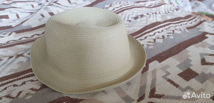 Шляпа женская Escada