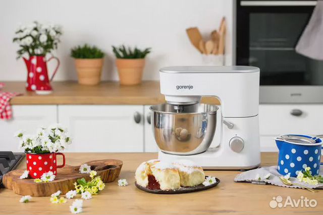 Кухонная машина Gorenje MMC700W