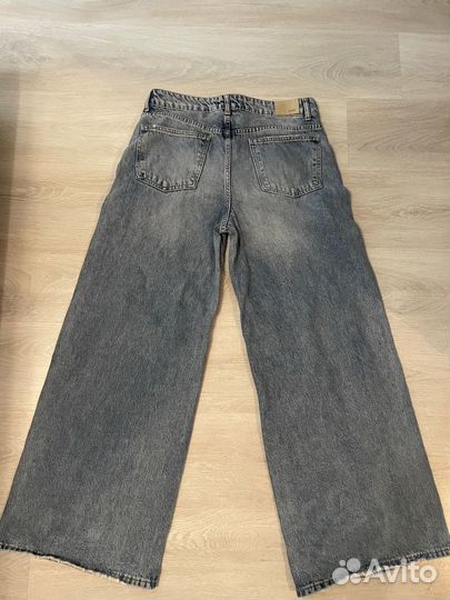 Джинсы широкие zara