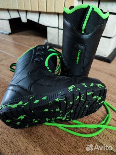 Сноубордические ботинки 36 р