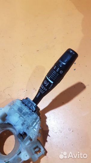 Подрулевой переключатель на Mitsubishi Outlander 1