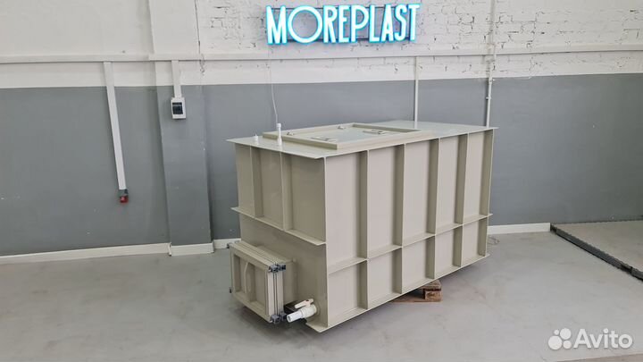 Пластиковая ёмкость для перевозки живой рыбы e59