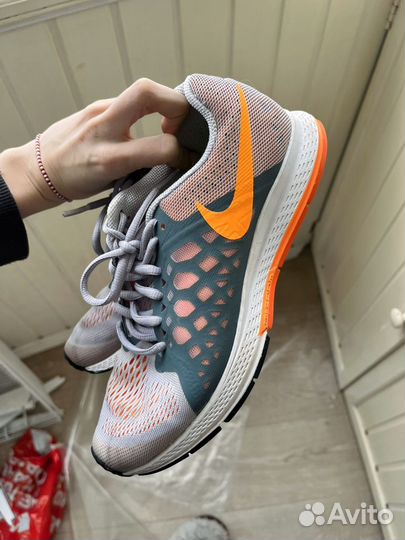 Кроссовки nike женские