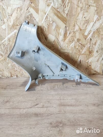 Обшивка стойки Skoda Octavia A5