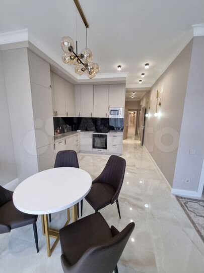 3-к. квартира, 90 м², 11/14 эт.