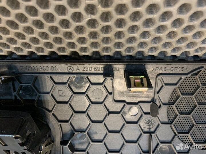 Крышка динамика задняя Mercedes-Benz Sl500 230.475