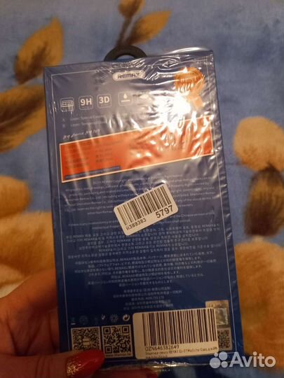 Стекло на iPhone