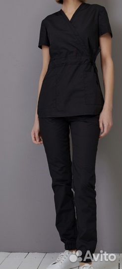 Медицинский костюм женский 46