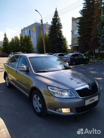 Skoda Octavia 1.6 AT, 2011, 134 000 км