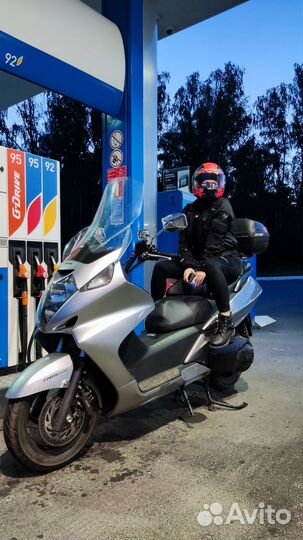 Honda silver wing 400